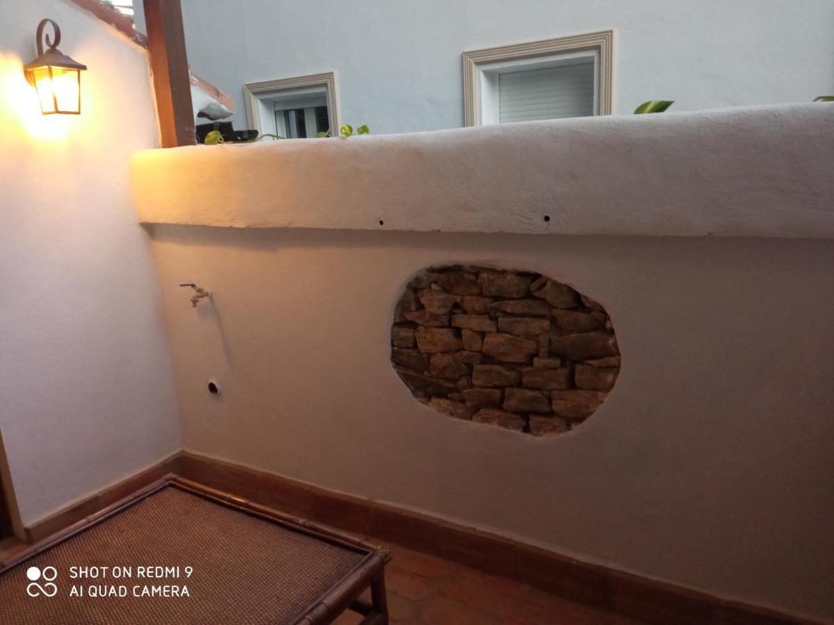 Casa Enrocada Villa Setenil De Las Bodegas Luaran gambar
